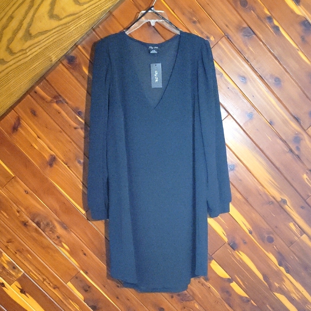 CITY CHIC V-Neck Shift Dress